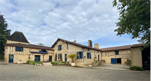 propriete equestre à la vente -   32800  EAUZE, surface 445 m2 vente propriete equestre - UBI427899062